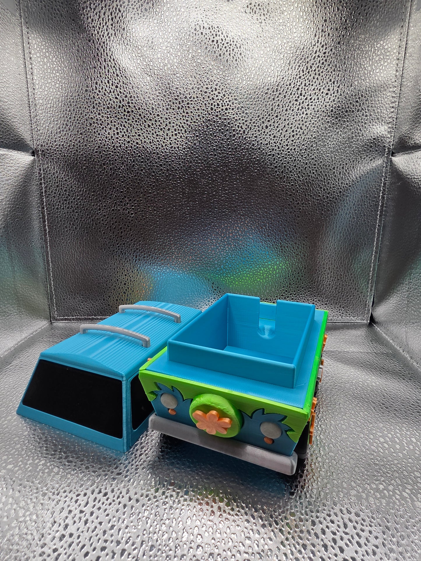 Confusing Van Deck Holder 3D Print
