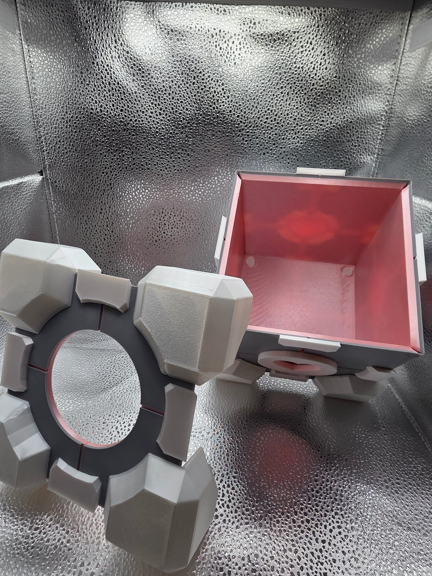 Companion Block Tissue Container